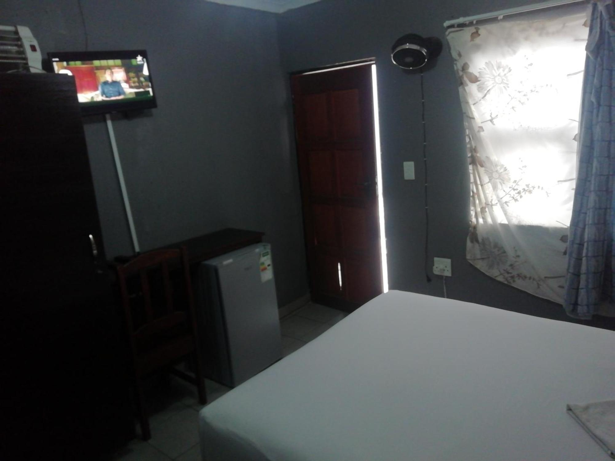 Fgm Guesthouse 2 Alberton Zimmer foto